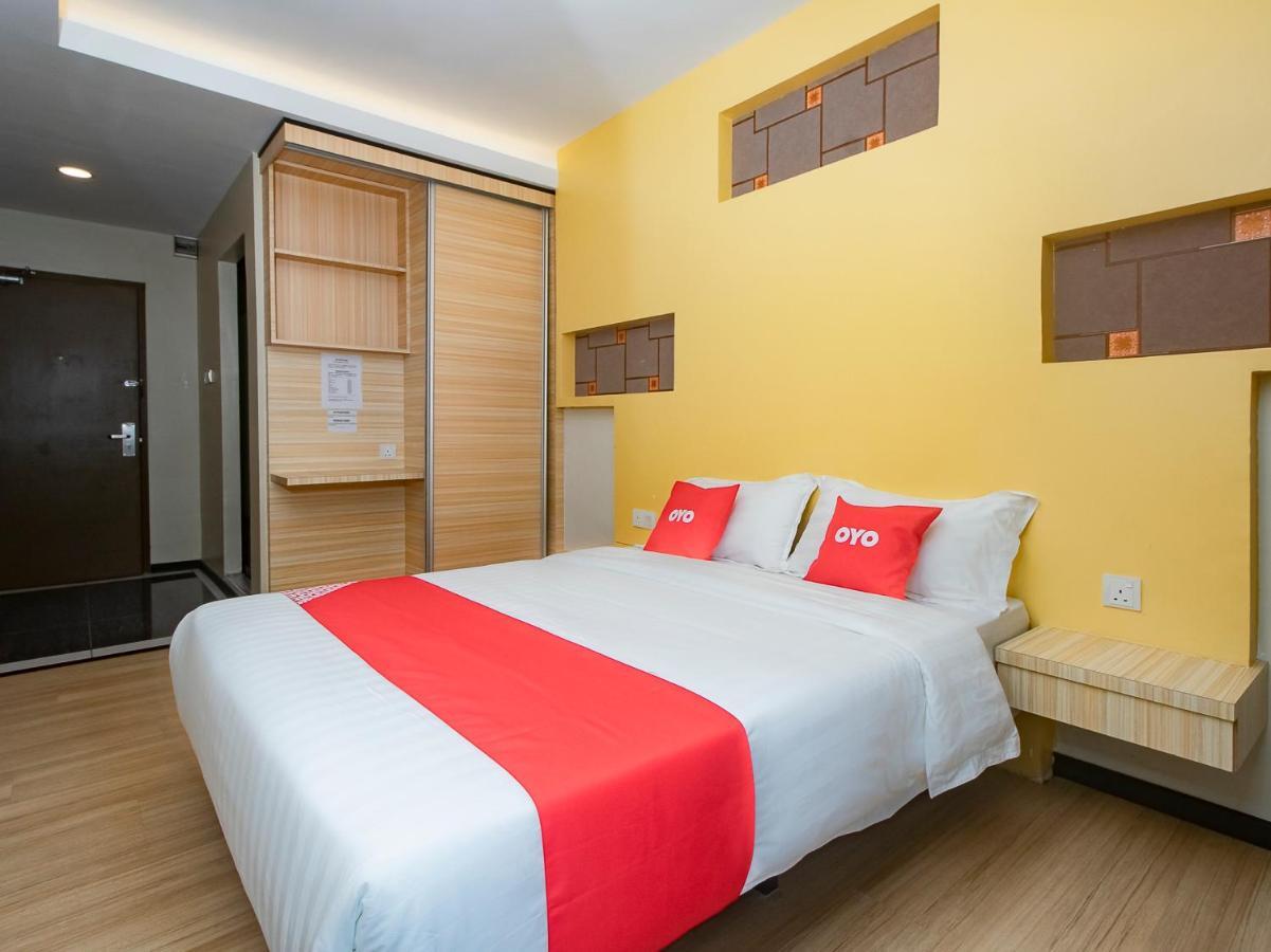 Oyo 90105 Towermas Hotel Sibu Exterior foto